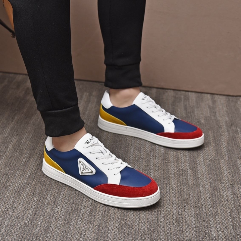 Pra*a casual shoes